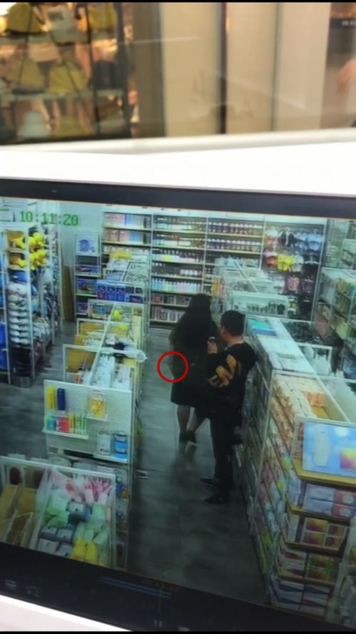 日用品店試用風波 警惕試購間隙的財物安全